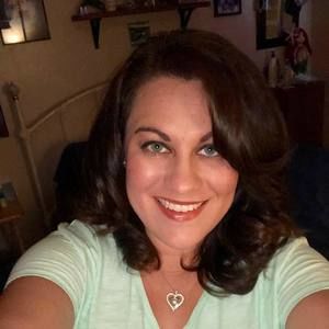 Meet your Posher, Cassandra